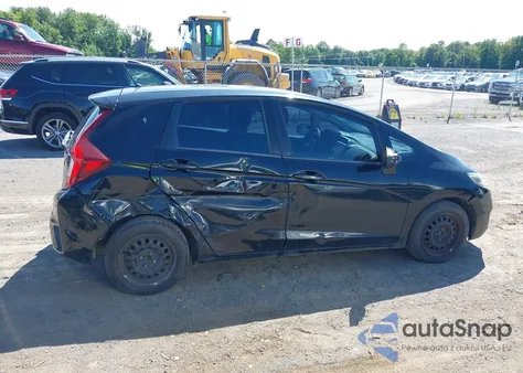 2015 Honda Fit Lx z USA, uszkodzony, nr VIN 3HGGK5H50FM743884